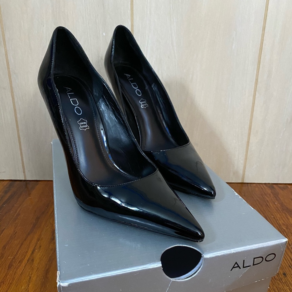 ALDO black patent pump